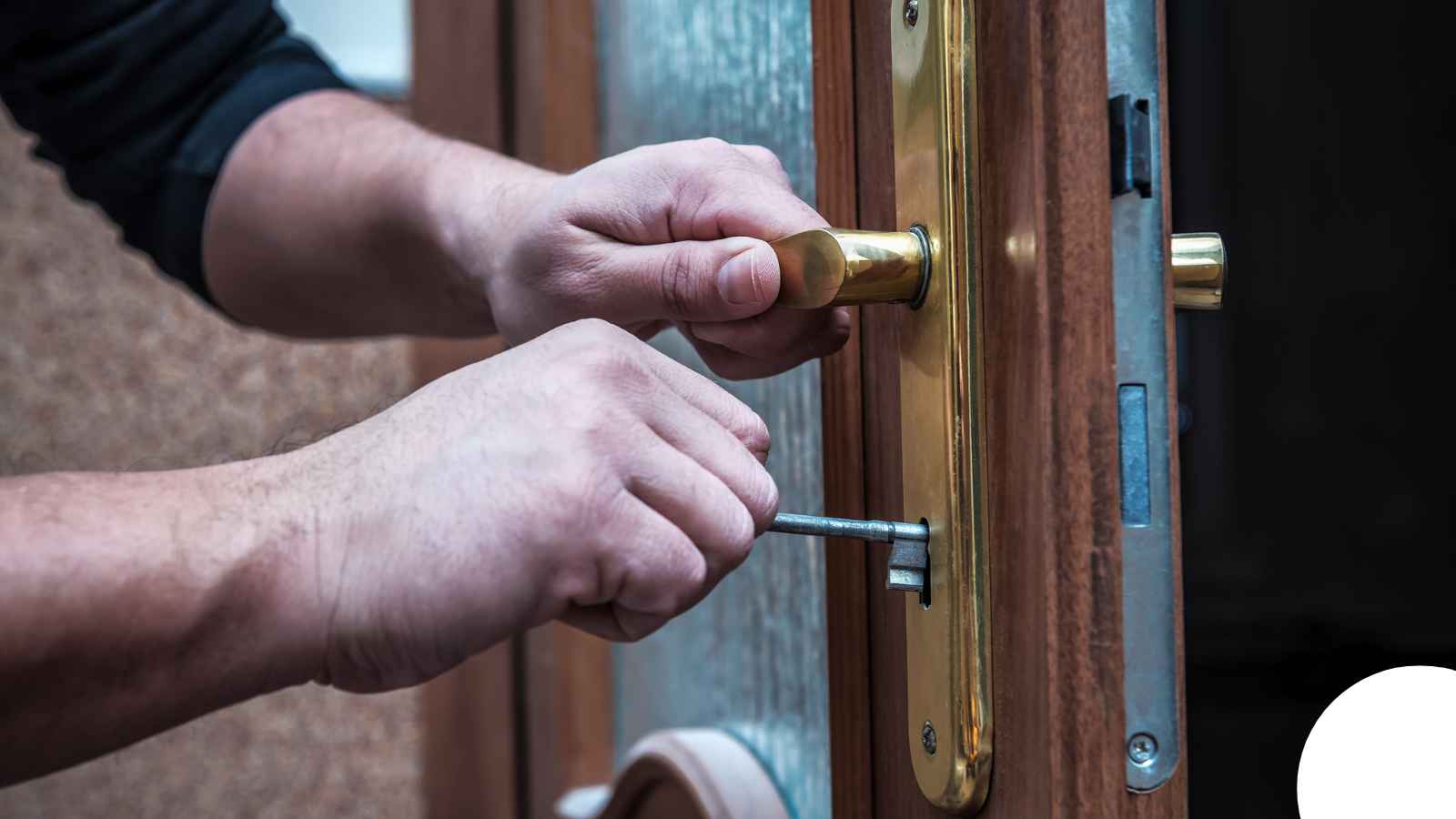 Locksmith in Grand Rapids, MI — Grand Rapids Door Lock Replacement Locksmith in Grand Rapids, MI — Grand Rapids Door Lock Replacement